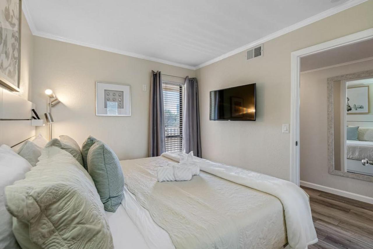 Stunning Bay Views From Your Private Balcony Tampa Luaran gambar