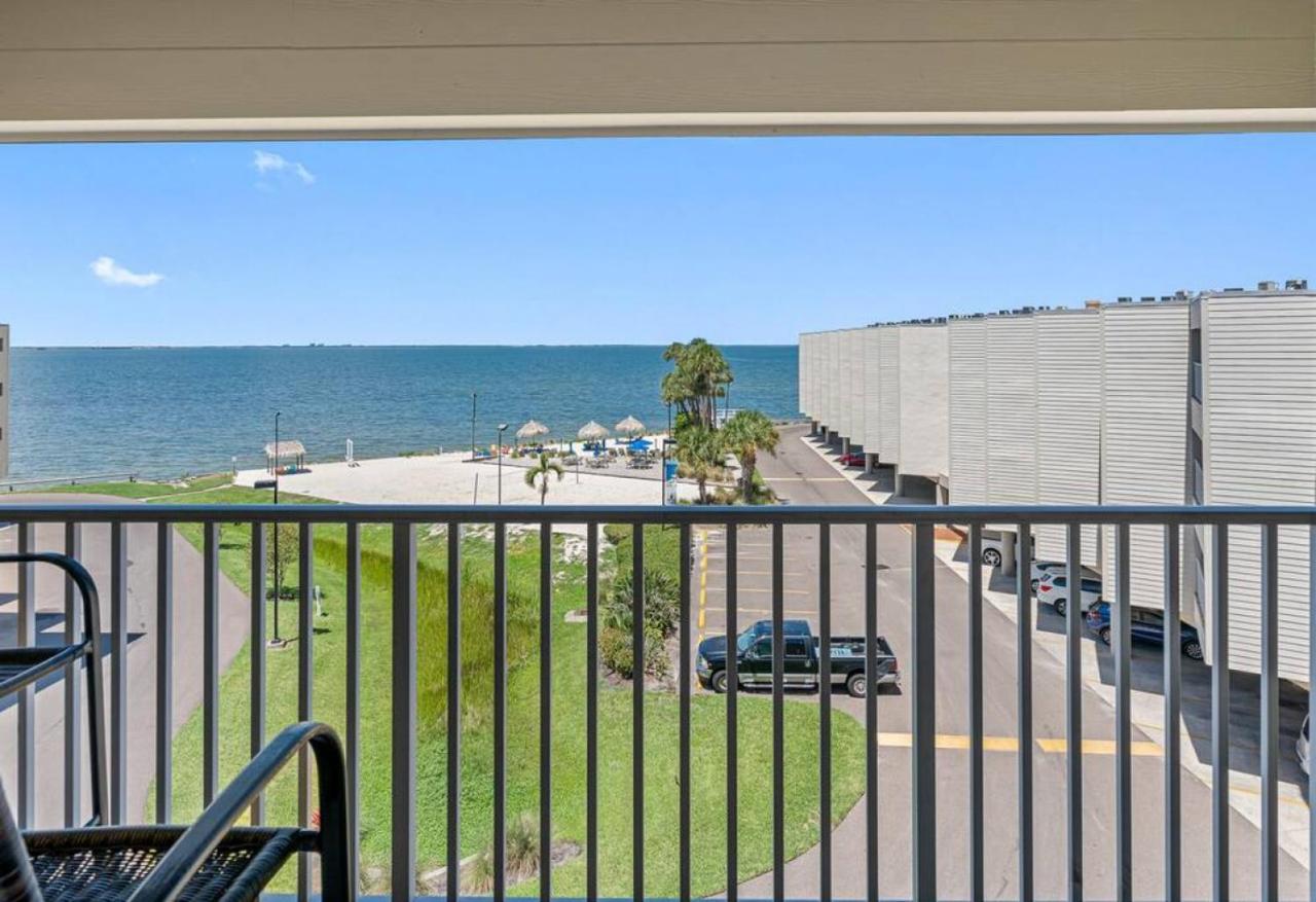 Stunning Bay Views From Your Private Balcony Tampa Luaran gambar